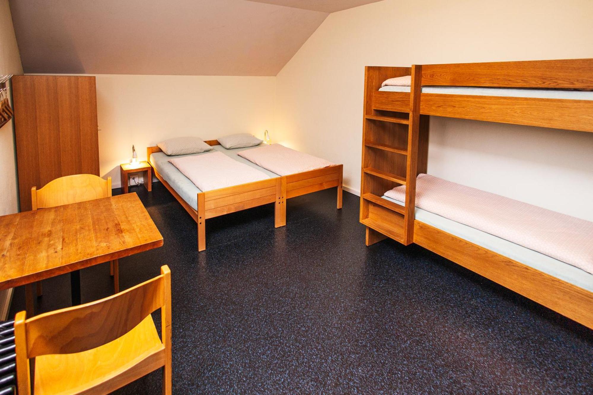 Baden Youth Hostel Eksteriør bilde