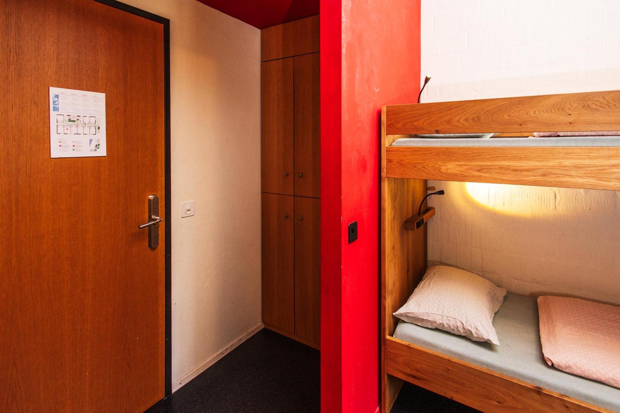 Baden Youth Hostel Eksteriør bilde